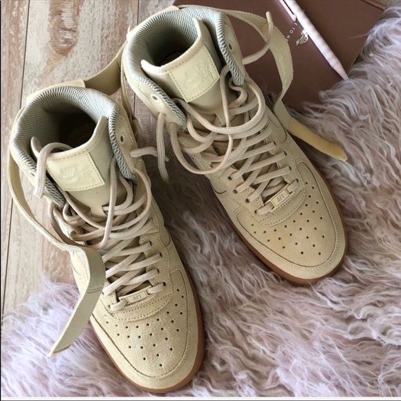 NWT Nike Air Force 1 special edition high top - Picture 5 of 8